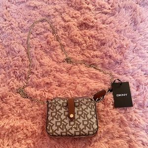 DKNY Mini CrossB